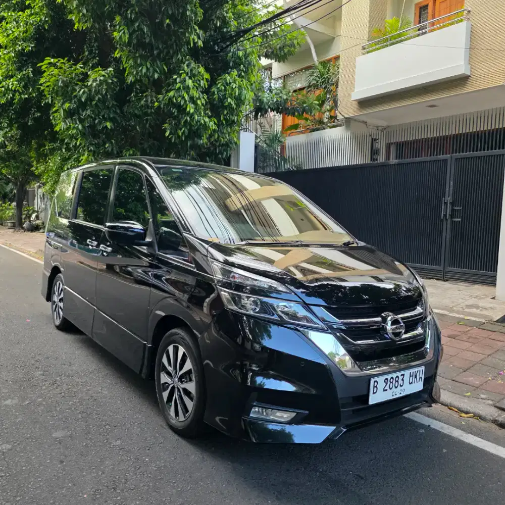 KM 50 RB. Rasa Seperti Baru. Nissan Serena HWS 2019 Hitam