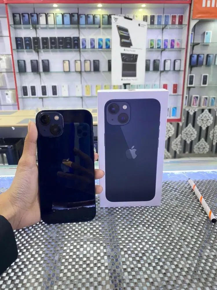 Iphone 13 128gb fullset, ex garansi internasional bea cukai