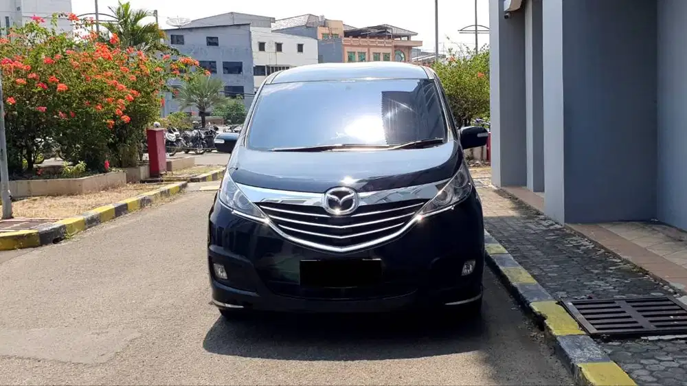 Mazda Biante 2.0 Skyactiv AT Hitam NIK 2016 Km 70Rb Record
