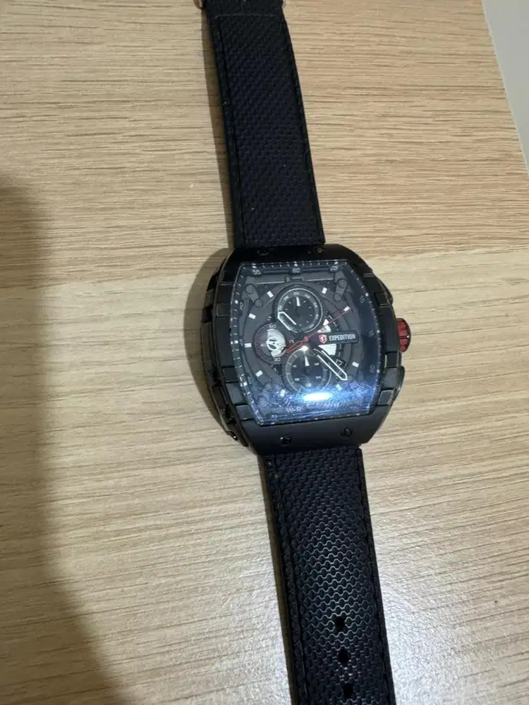 Jam Tangan Expedition E6782M Original – Chronograph Elegan & Tangguh