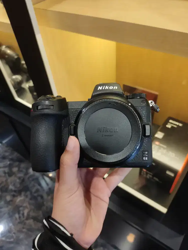 Nikon Z6 Mark II Body Only SC 19K Fullset Like New