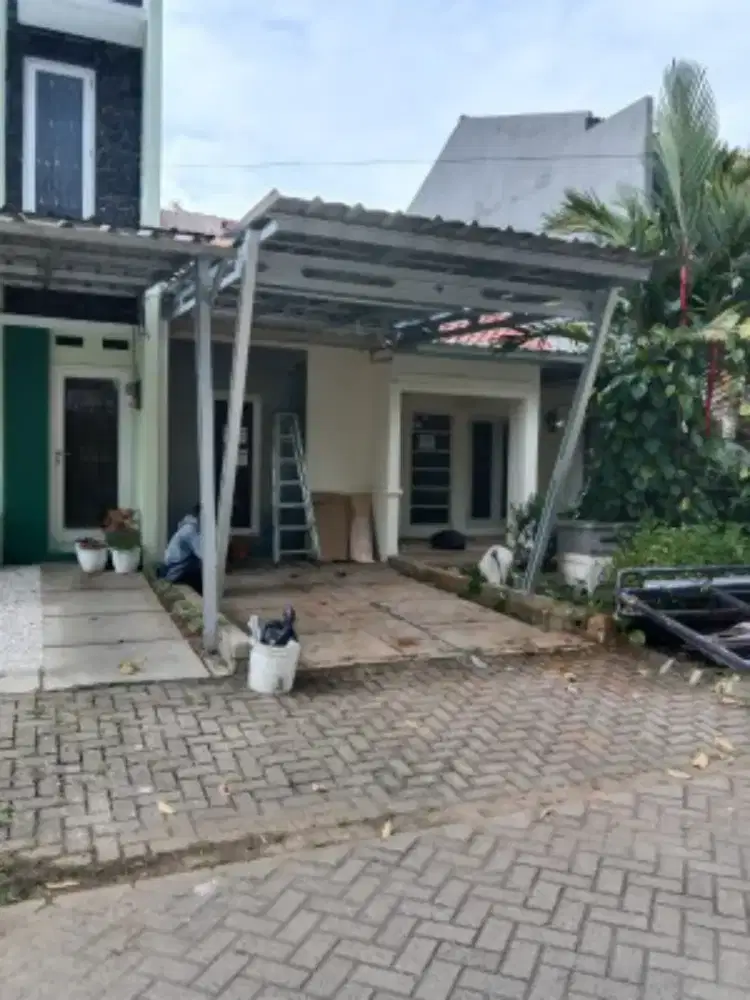 Kanopi baja ringan