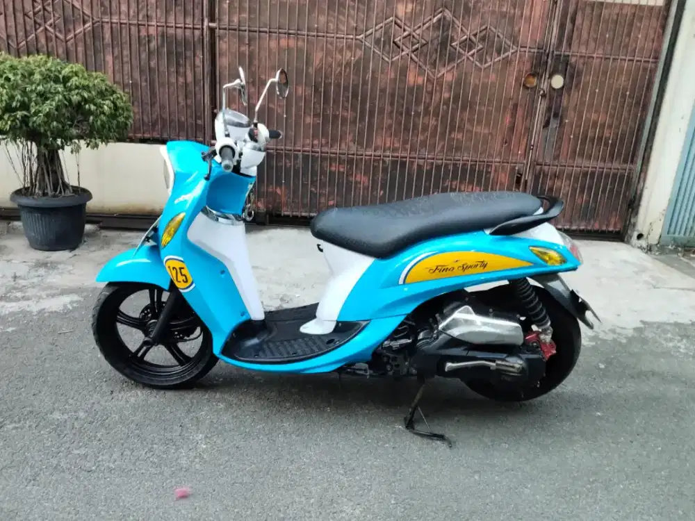 Yamaha Fino 125cc tahun 2014 pajak panjang plat 2030 mesin cvt halus