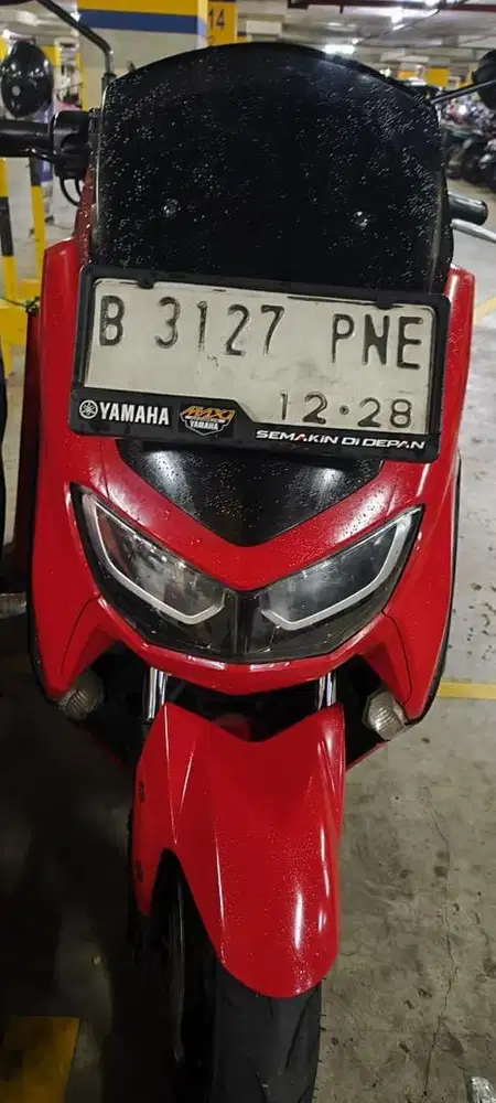 Nmax 2023 merah