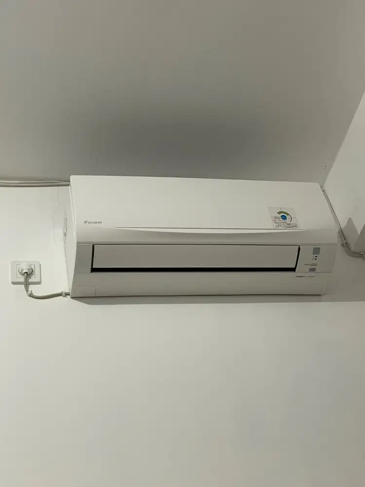 AC daikin standar 1/2 pk Thailand