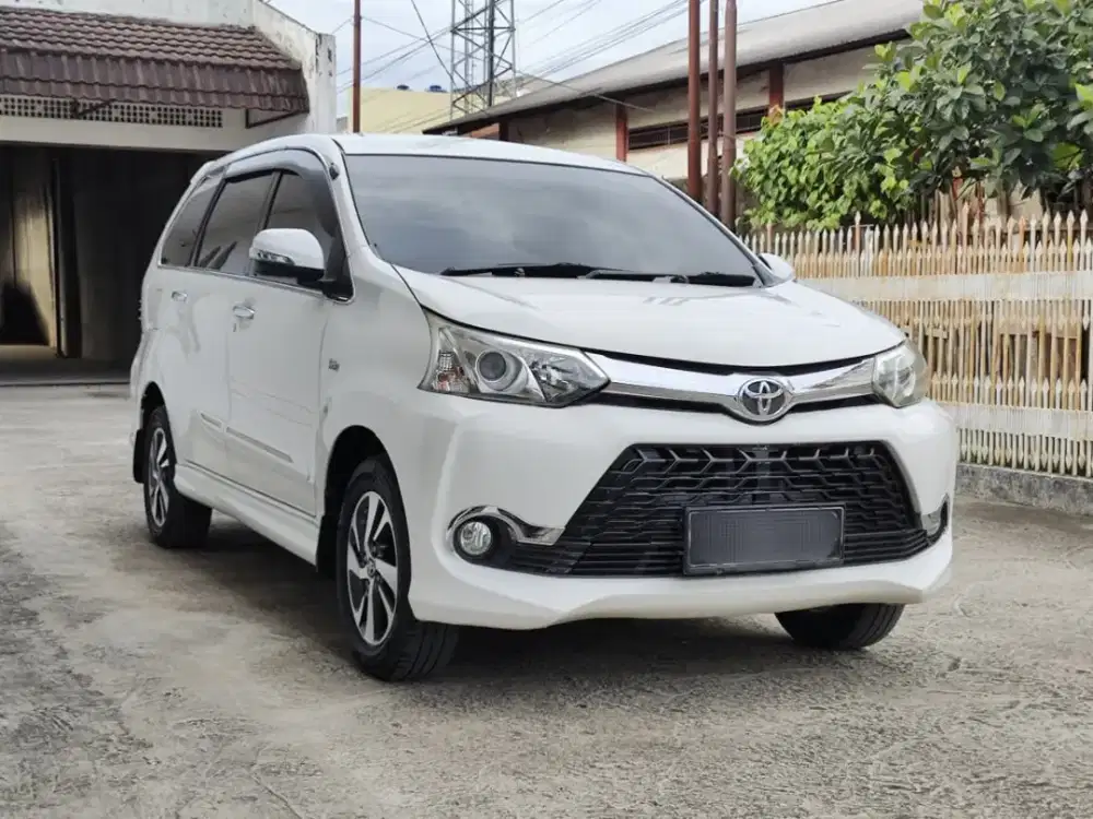 (1.5 VELOZ MATIC)AVANZA VELOZ 1.5 AT MATIC 2016/2017