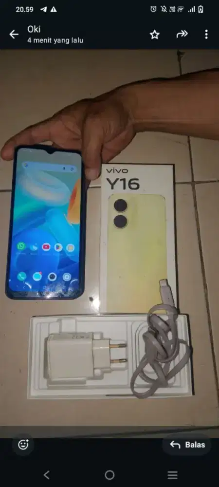 Di jual cepat HP vivo y16