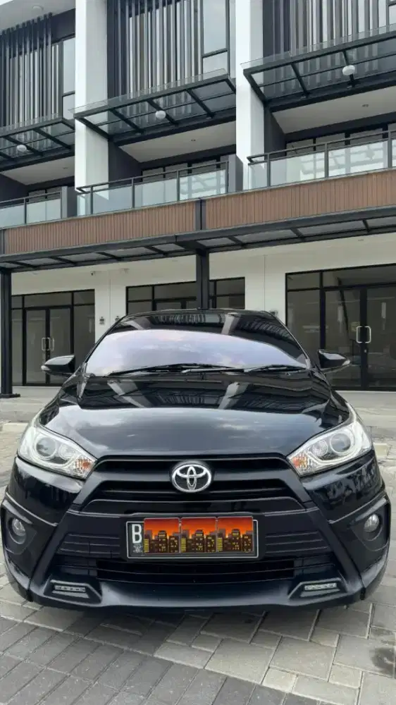 Toyota Yaris S TRD 2014