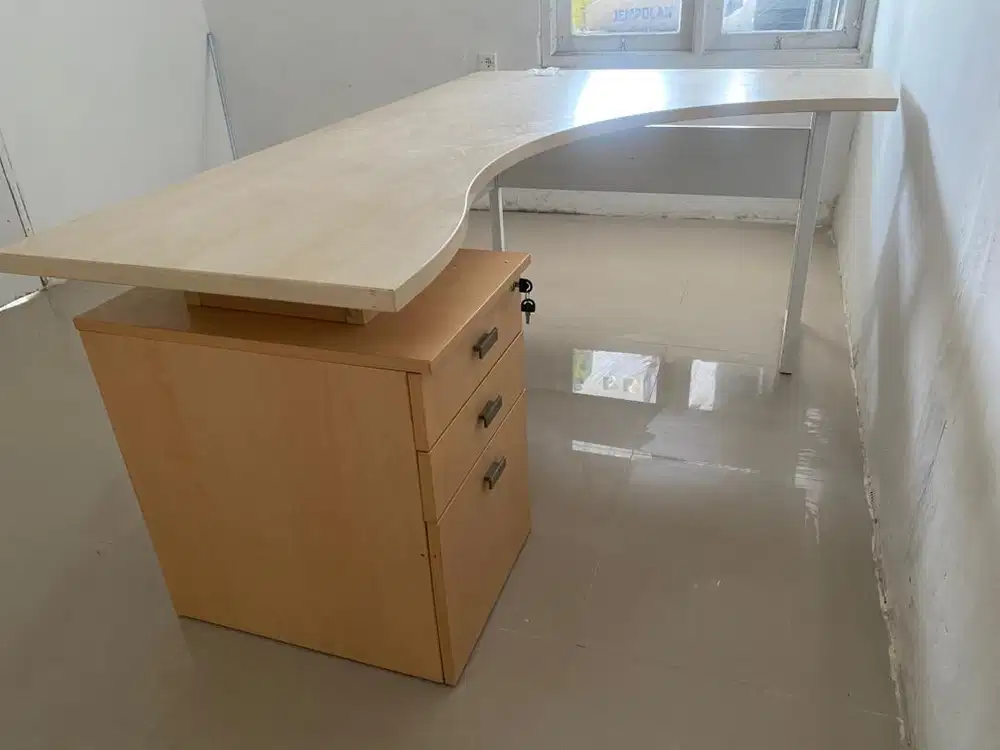 meja kerja meja direktur