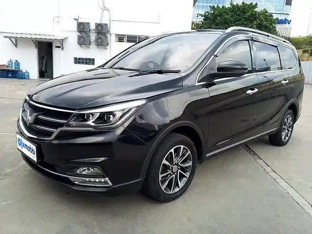 [OLX MOBBI]DP RENDAH Wuling Cortez 1.8 L Lux Bensin-MT 2018 JUK
