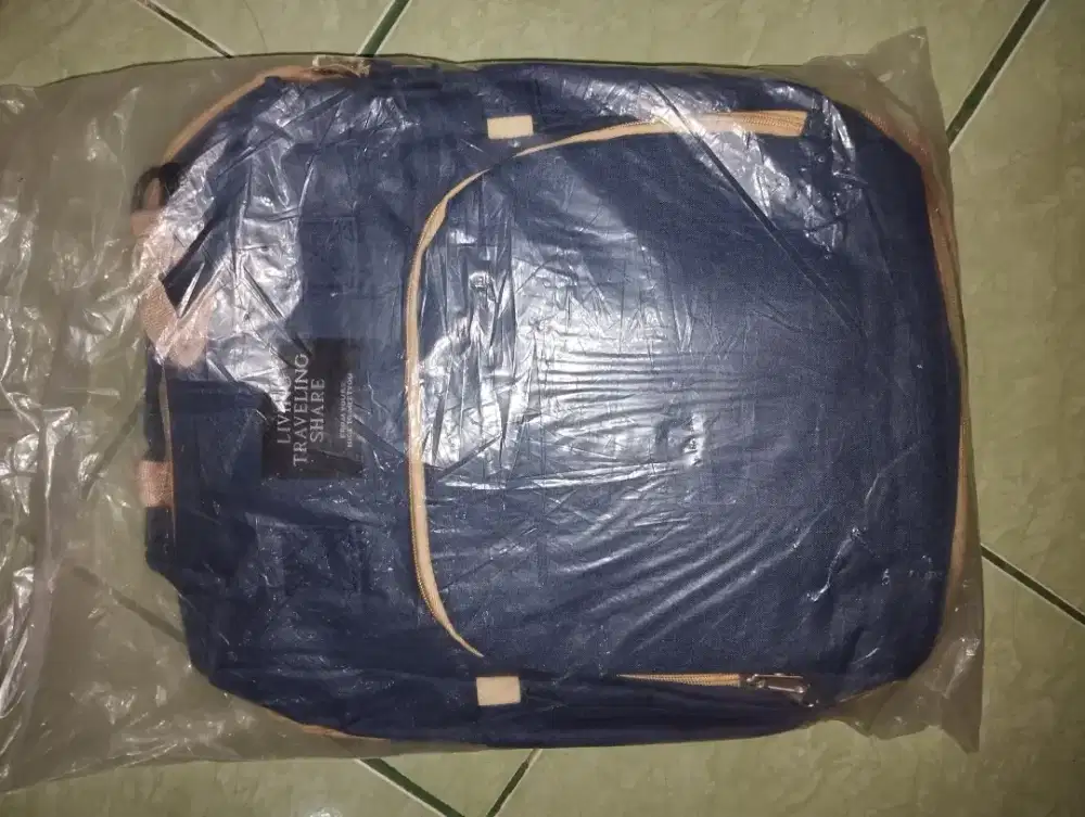 Tas multifungsi
