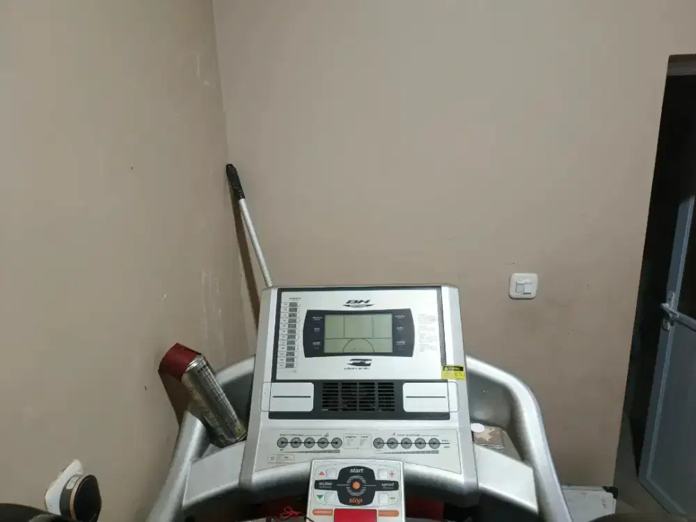 Treadmill bh f1