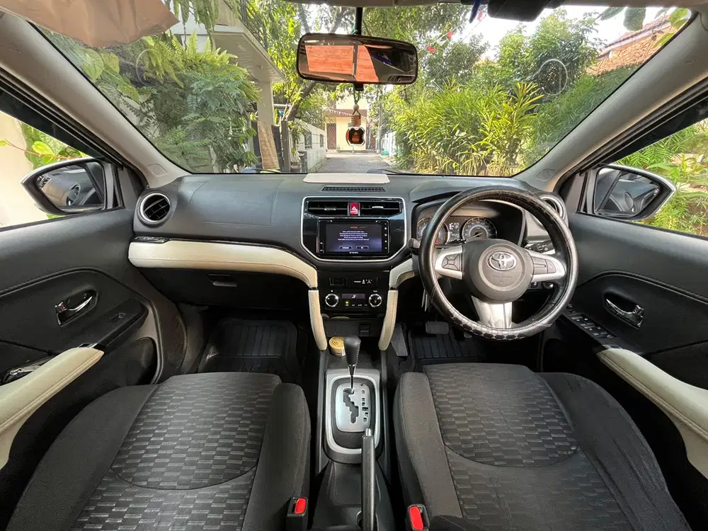 Toyota Rush 2018 Bensin