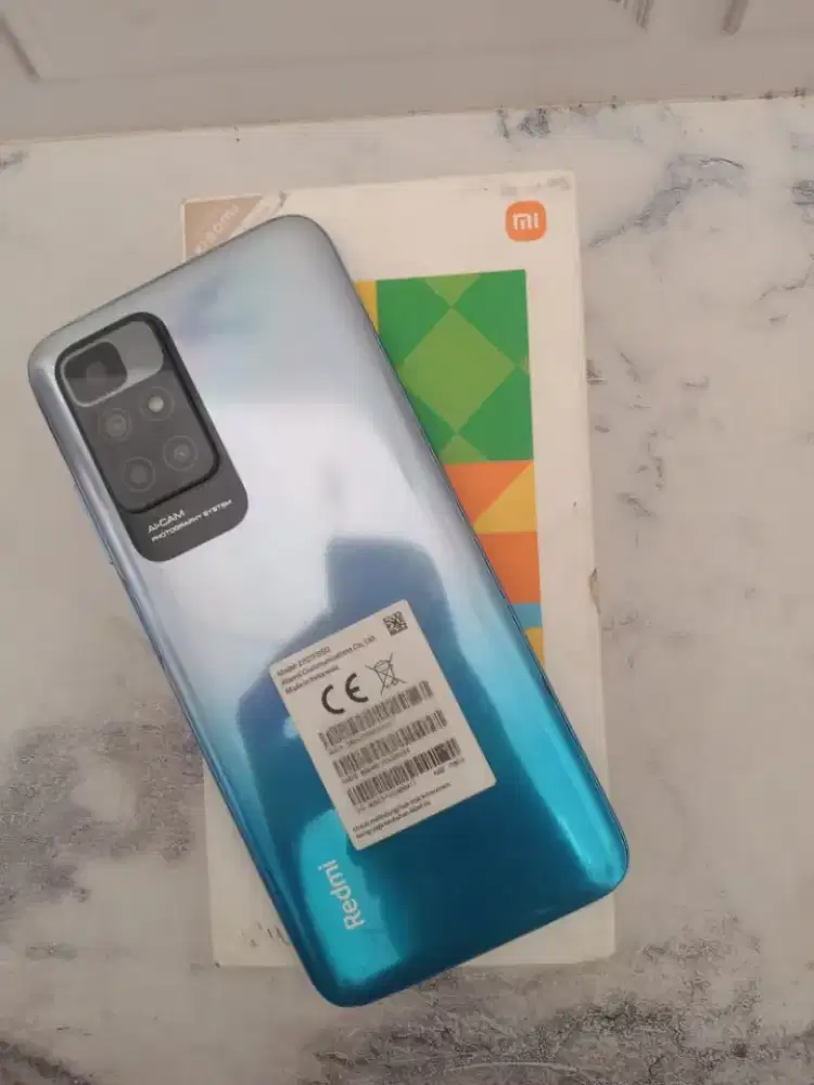 Redmi 10 ram6/128 lengkap segel Masi bagus