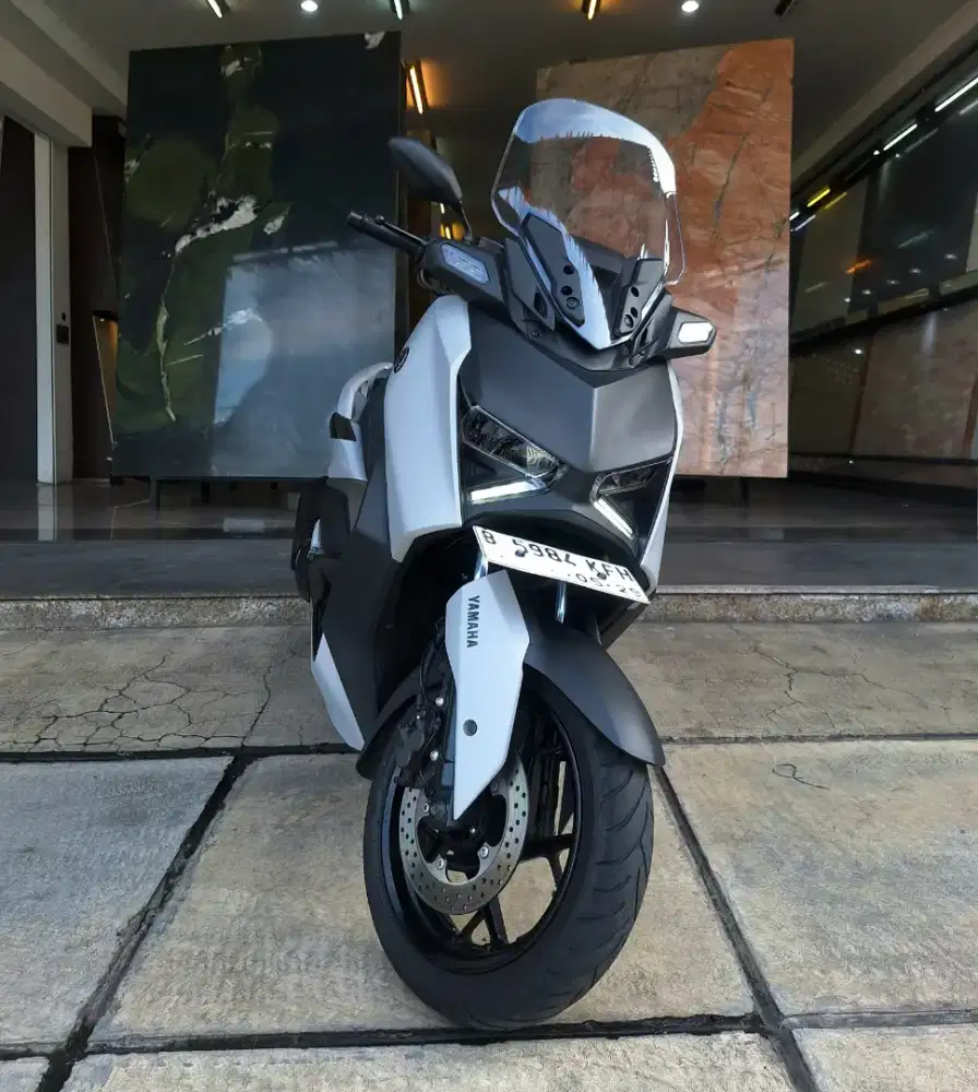 Xmax connected new 2024