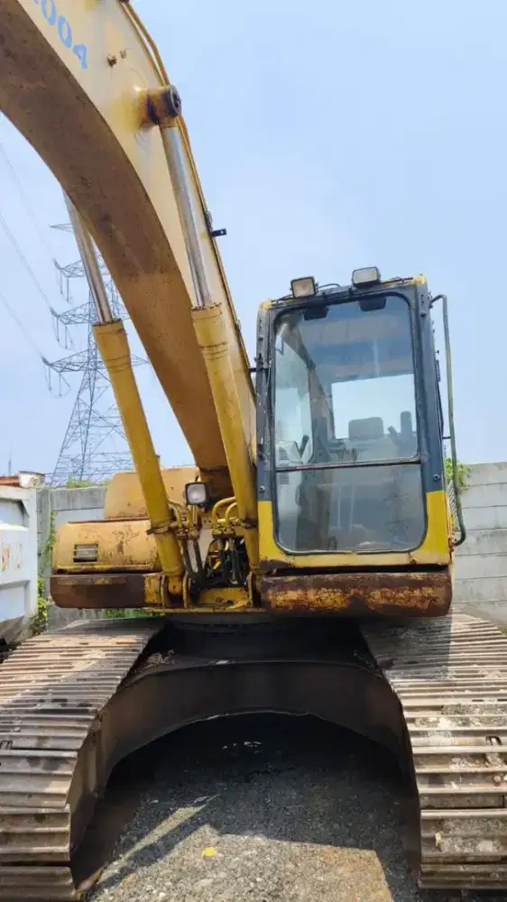 excavator komatsu pc 200 -7 thn 2012