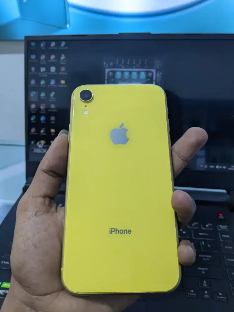 iPhone Xr (128Gb) Fullset jaringan off wifi only