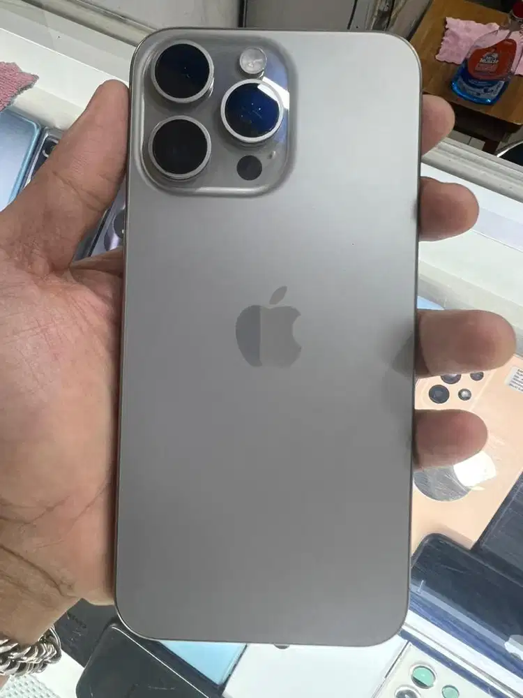 Iphone 15 promax 256 ibox bh 99 asli