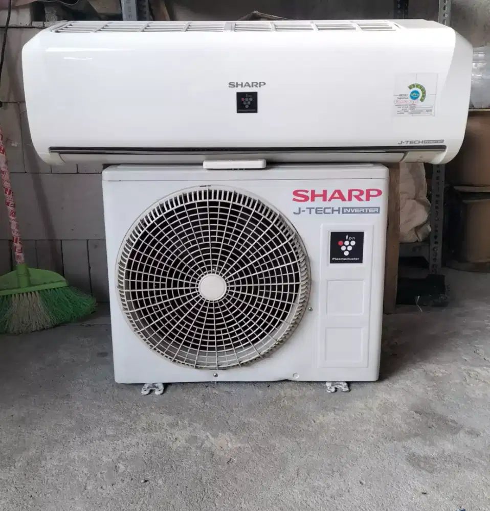 Sharp 1/2pk low watt inverter