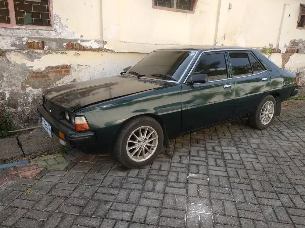 GALANT 1981 TIDAK ISTIMEWA lokasi jumputrejo Sukodono