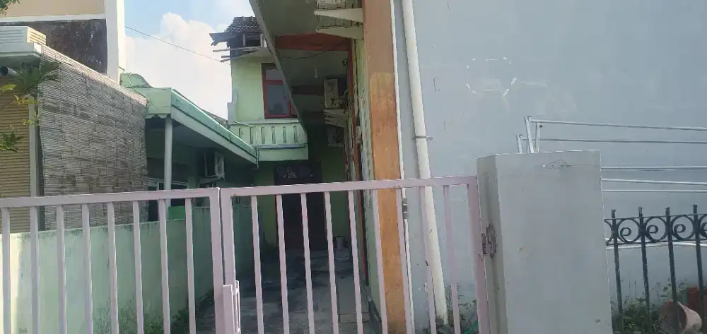 Rumah lokasi tenang probolinggo kota