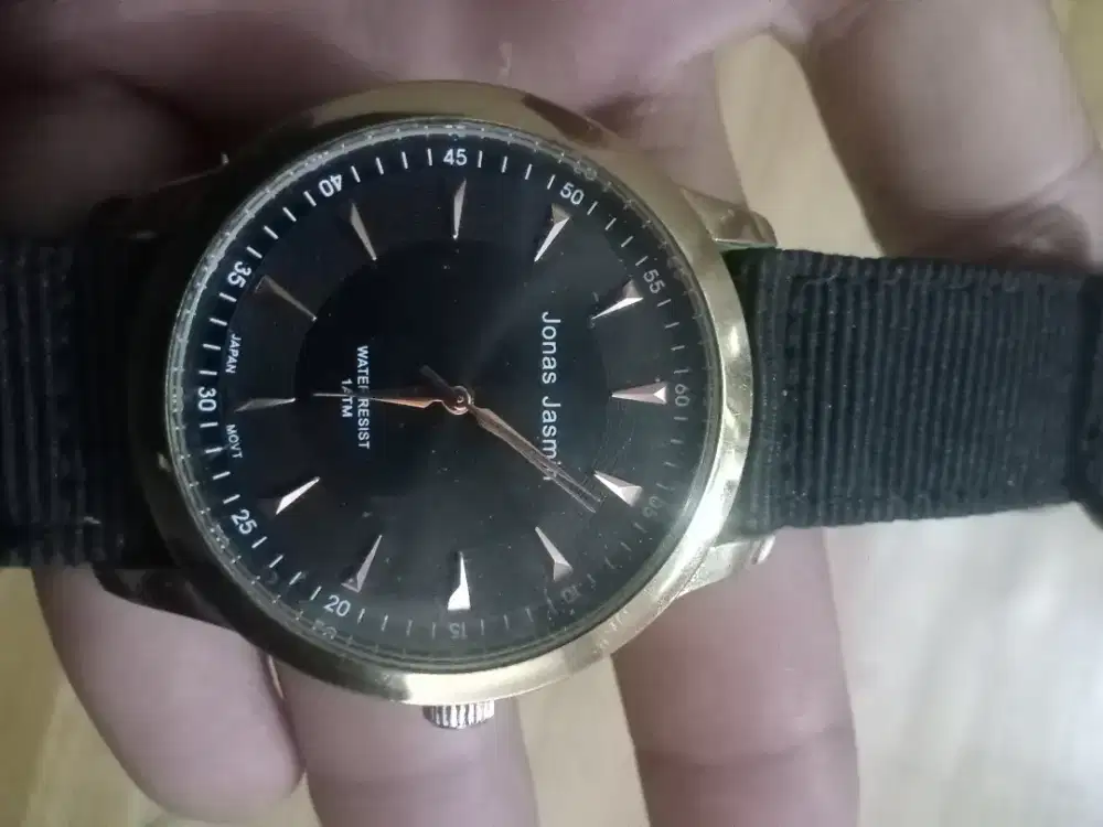 Jam jonas jasmin
