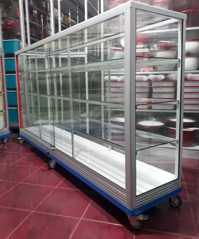 Di Jual Etalase 2M Kaca Full 5MM || Pakai Roda Besar & Siku Besi