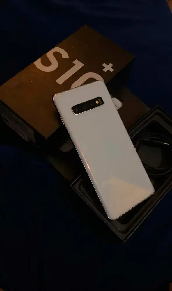 Samsung S10+ 8/128