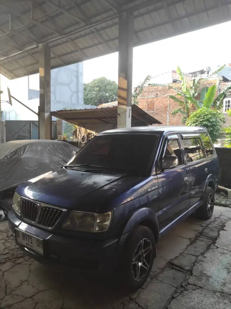 Dijual Mitsubishi kuda tahun 2003
