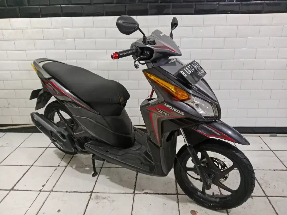 Dijual cepat vario techno 2011 surat2 lengkap