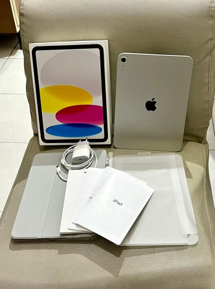 FULLSET iPad Gen 11 128GB Wifi Garansi iBox On 2026 Like New No Minus