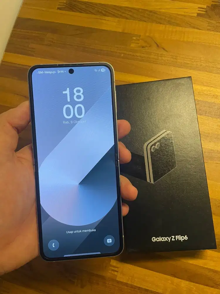 Samsung Z Flip 6 12/256 SEIN Silver Shadow