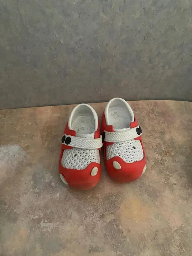 PRELOVED SENDAL ANAK ANAK UNISEX || SENDAL ANAK ANAK