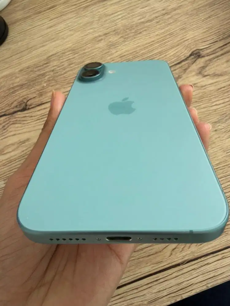 iPhone 16 Plus 256GB iBox