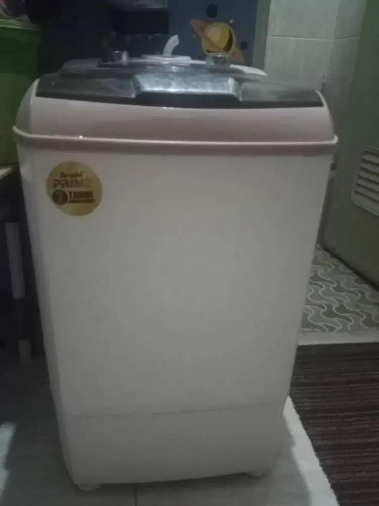 Mesin cuci merk arashi