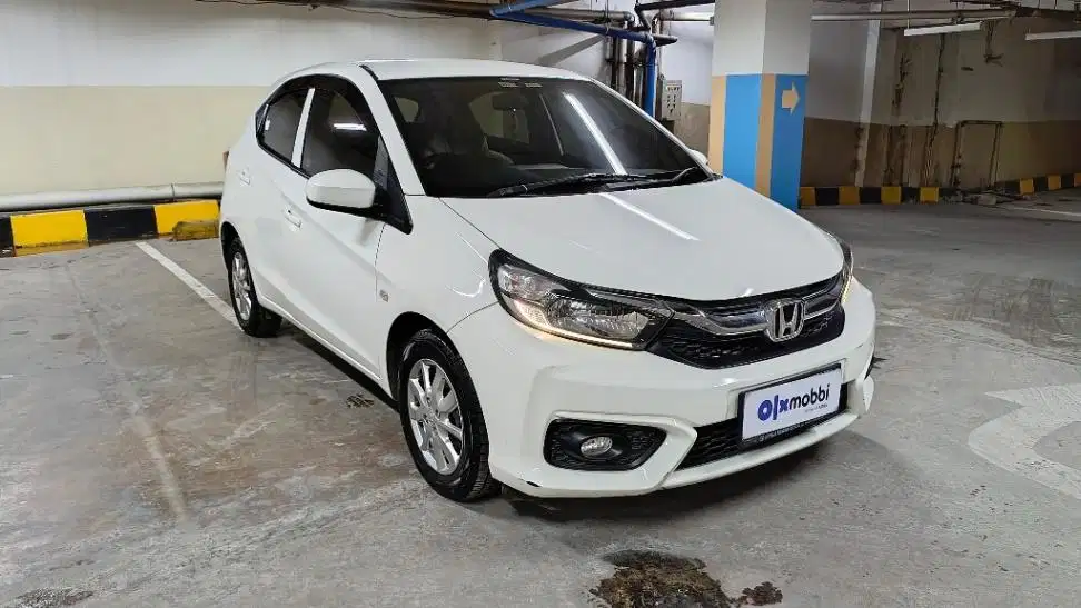 DP Rendah  7JT Honda Brio Satya 1.2 New E Bensin-AT 2018 Putih