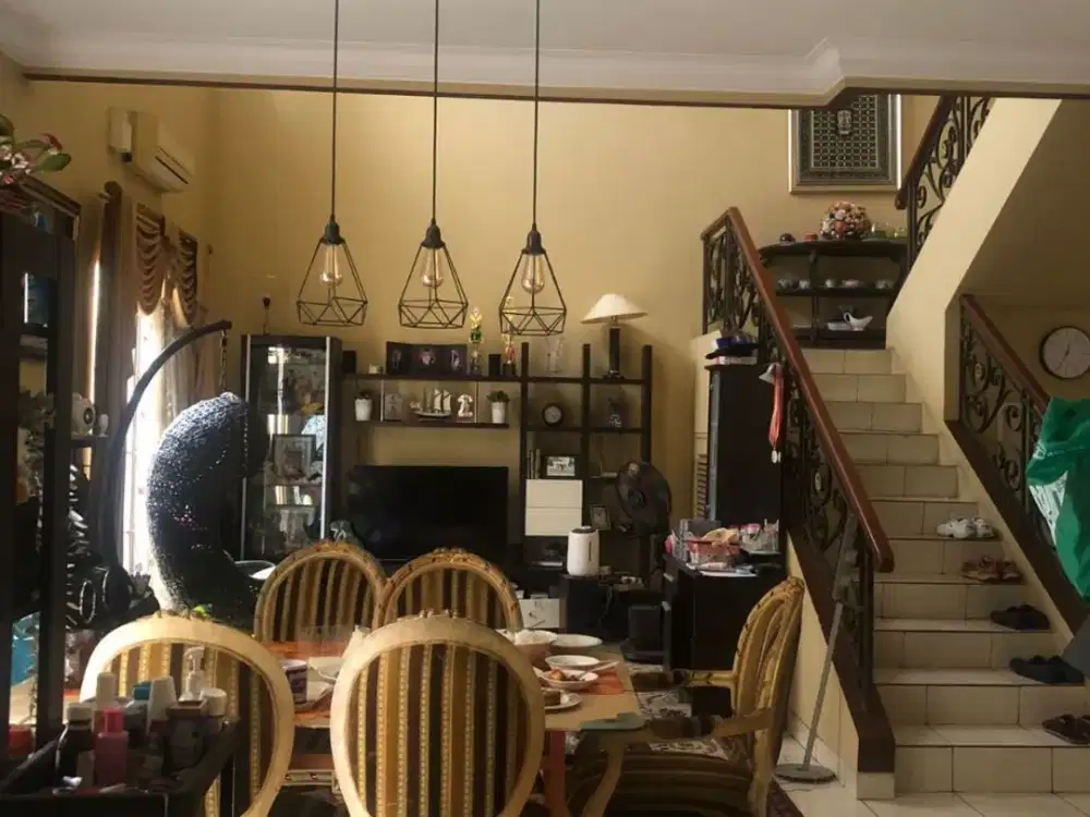 Rumah dibawah harga pasar di kota wisata Gunung Putri Bogor