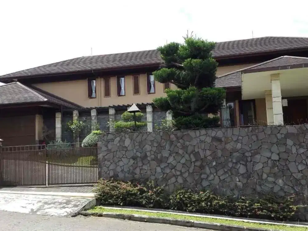 Turun Harga ! Rumah Dalam Komplek Setiabudhi Regency Harga Dibawah Pasaran Segera Survey