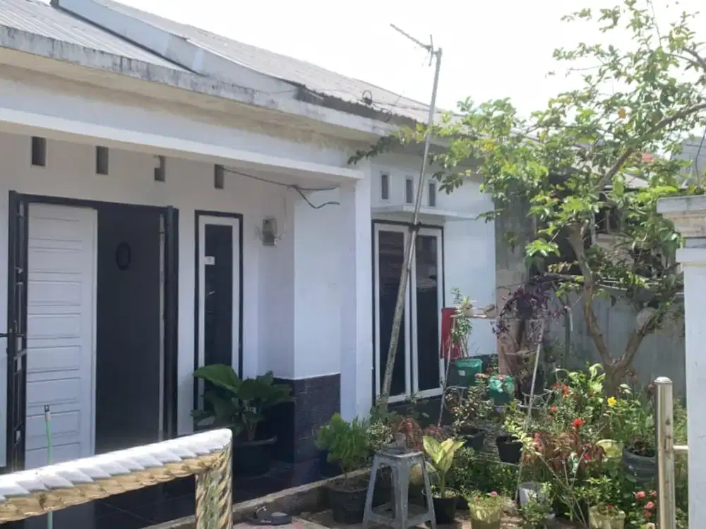 Rumah di jln Sungai lareh lubuk minturun. Padang