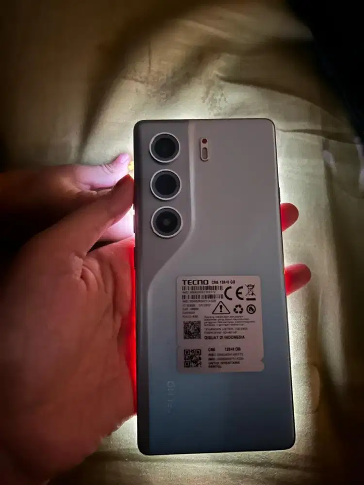 tecno camon 40 pakaian 1 hari