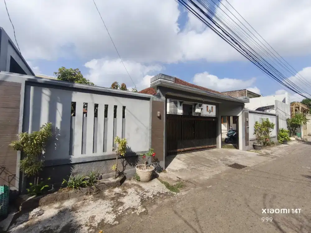 Rumah mewah Murah siap huni  Solo kota Sumber Sollo