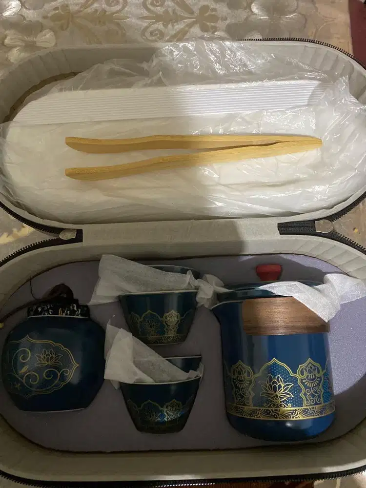 Tea set bisa untuk gift