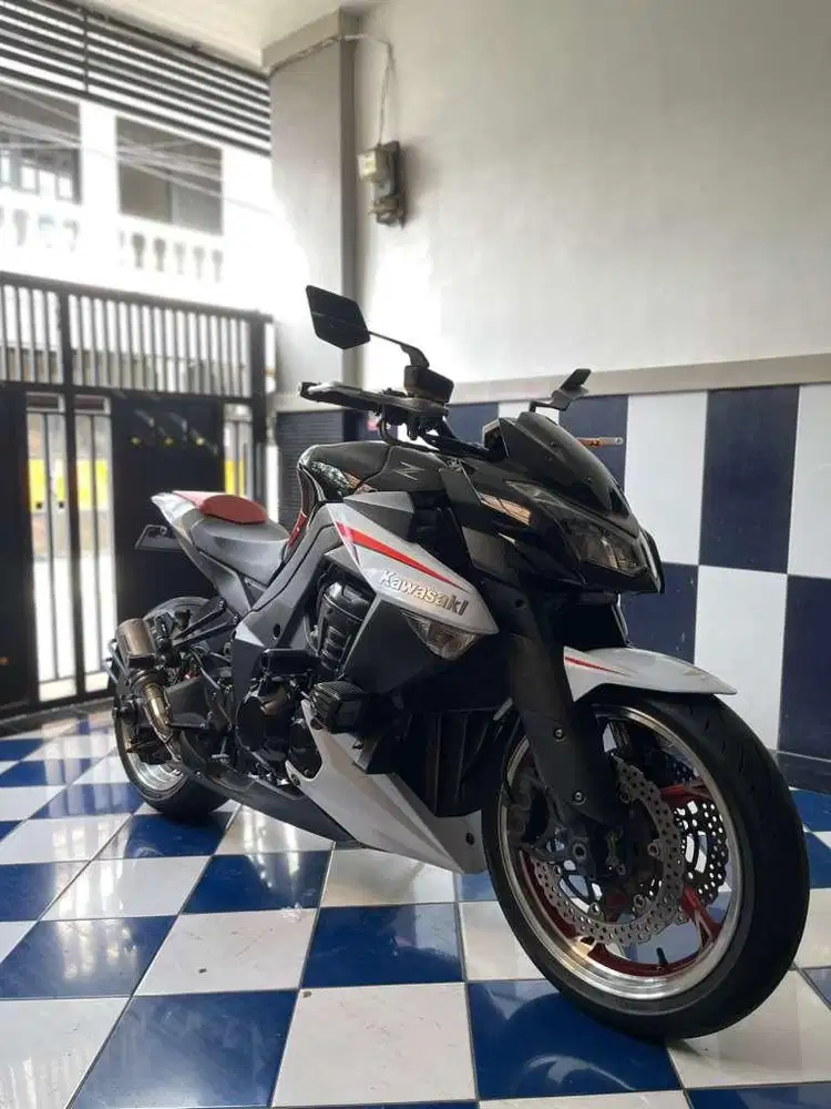 Kawasaki Z1000 2013
