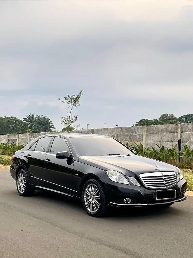Mercedes Benz W212 E250 Elegance 1.8 CGI 2010