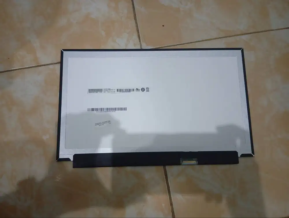 LED LCD 13.3 SLIM 30 PIN SMALL FHD NO BRACKET N133HCE-EBA (0713312)
