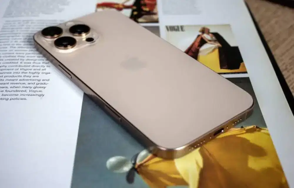 iPhone 16 Promax 256 GB Desert Titanium