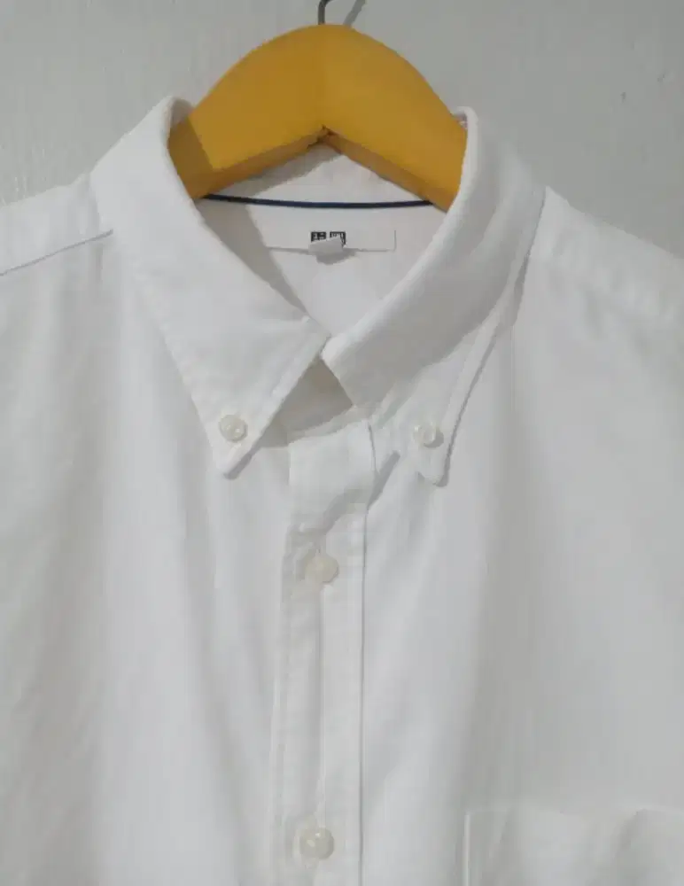 Kemeja Putih Uniqlo Oxford XL