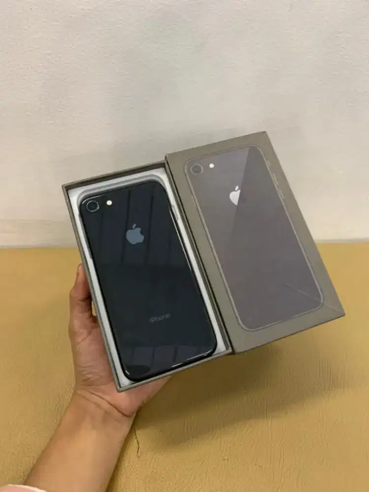 iPhone 8 64gb ex inter