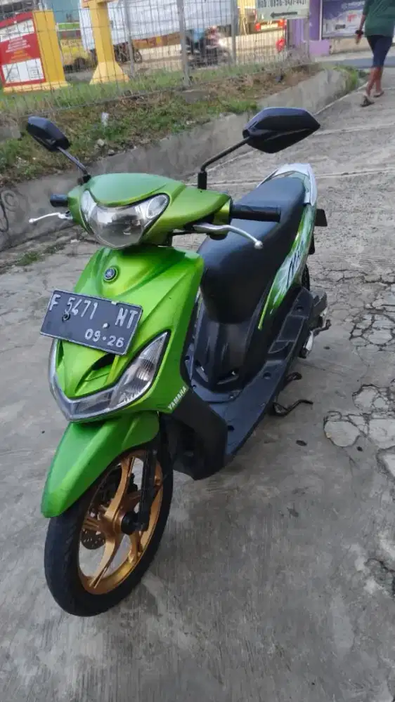 Dijual Yamaha Mio smile tahun 2011 surat lengkap