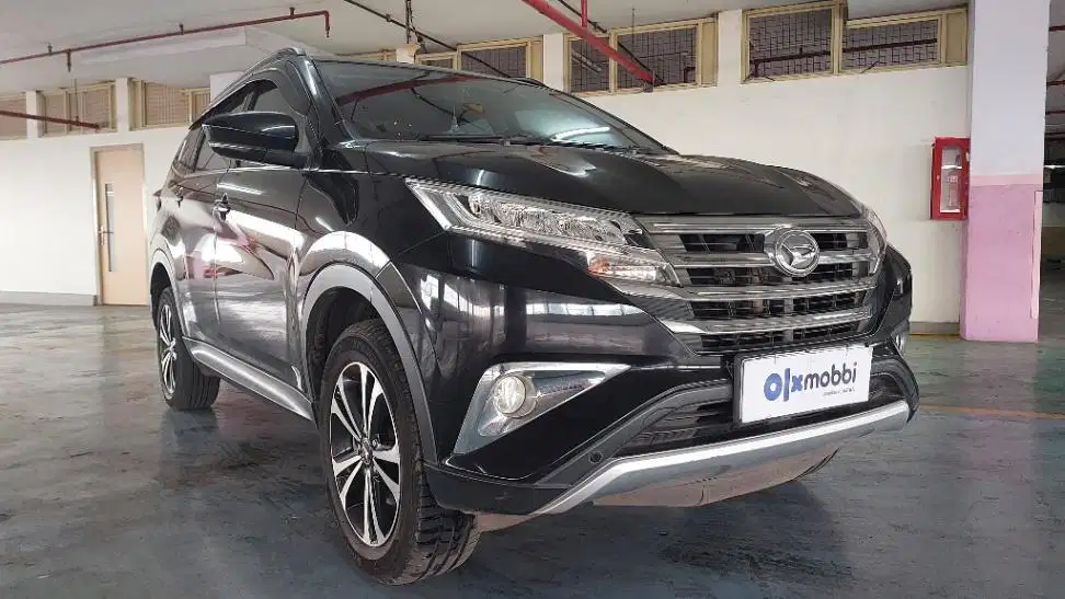 DP Rendah  10JT Daihatsu Terios 1.5 R Bensin-AT 2019 Hitam